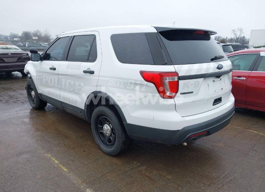 Photo 3 of 2017 Ford Police INTERCEPTOR (VIN 1FM5K8ARXHGB40597)