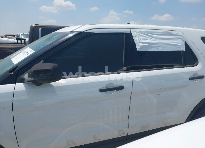 Photo 13 of 2017 Ford Police INTERCEPTOR (VIN 1FM5K8ARXHGB40700)