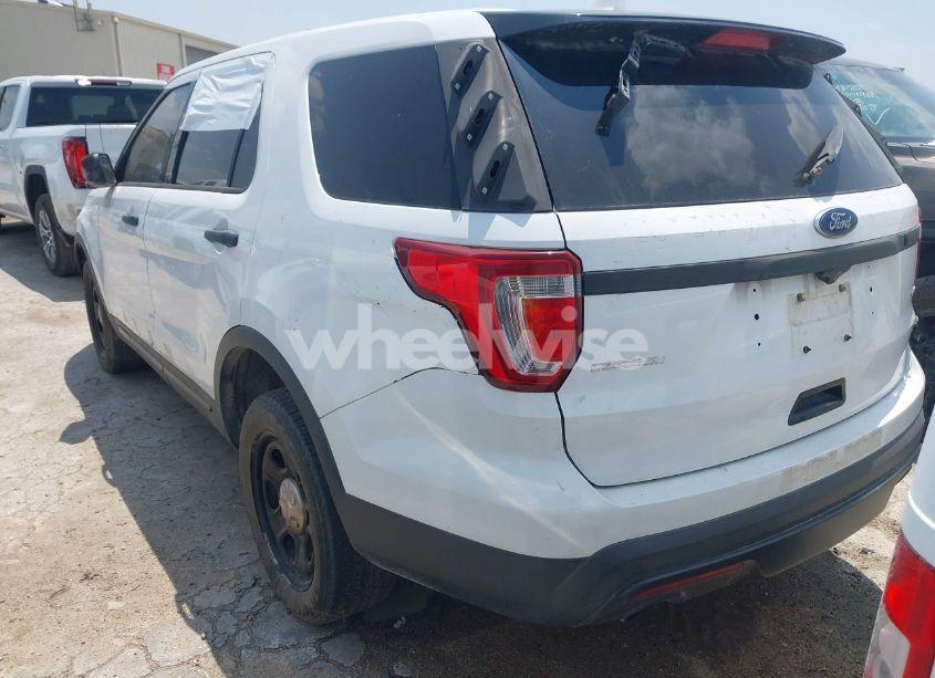 Photo 3 of 2017 Ford Police INTERCEPTOR (VIN 1FM5K8ARXHGB40700)