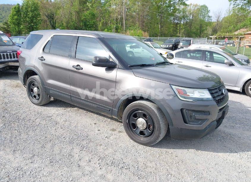 2017 Ford Police INTERCEPTOR (VIN 1FM5K8ARXHGC07277) main photo