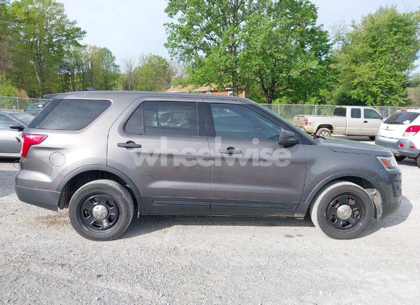 Photo 14 of 2017 Ford Police INTERCEPTOR (VIN 1FM5K8ARXHGC07277)