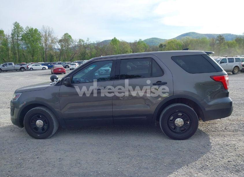 Photo 15 of 2017 Ford Police INTERCEPTOR (VIN 1FM5K8ARXHGC07277)