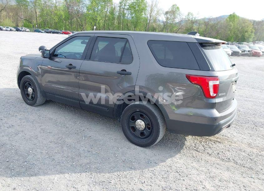 Photo 3 of 2017 Ford Police INTERCEPTOR (VIN 1FM5K8ARXHGC07277)