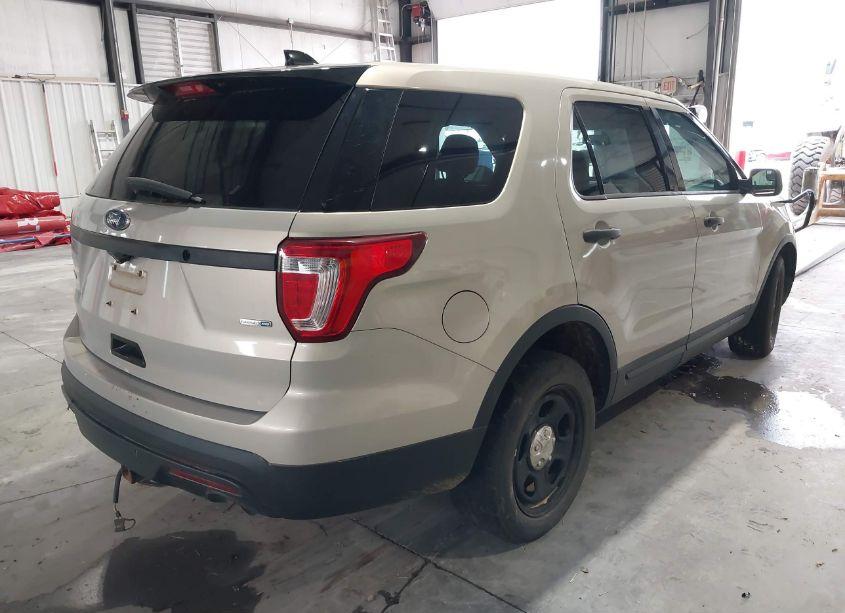 Photo 4 of 2017 Ford Utility POLICE INTERCEPTOR (VIN 1FM5K8ARXHGC57743)