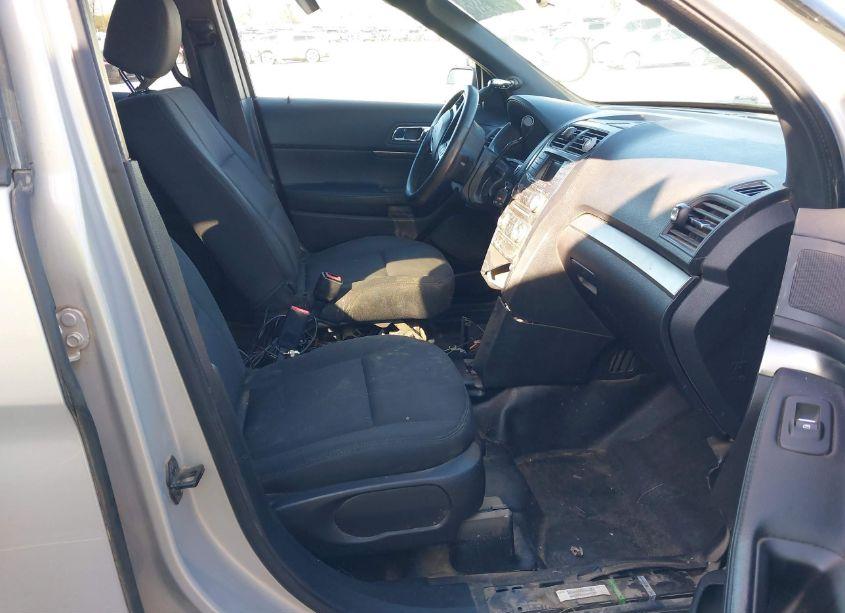 Photo 5 of 2017 Ford Utility POLICE INTERCEPTOR (VIN 1FM5K8ARXHGC57743)