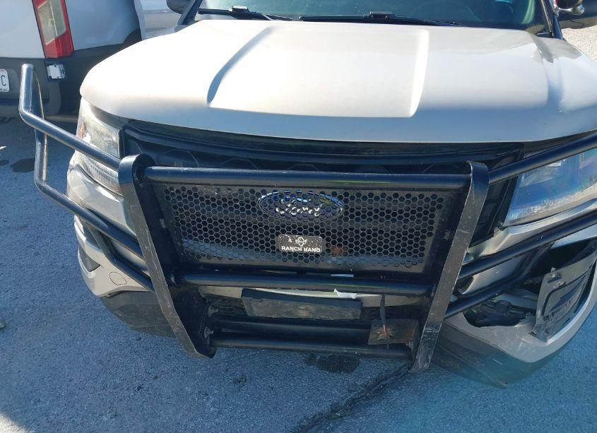 Photo 6 of 2017 Ford Utility POLICE INTERCEPTOR (VIN 1FM5K8ARXHGC57743)