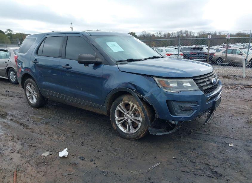 2017 Ford Utility POLICE INTERCEPTOR (VIN 1FM5K8ARXHGD93371) main photo