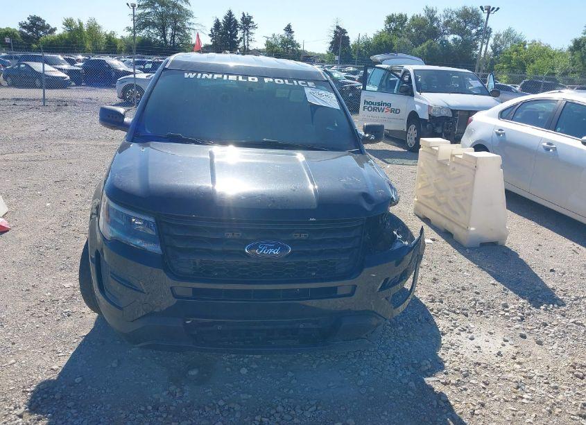 Photo 11 of 2018 Ford Police INTERCEPTOR UTILITY (VIN 1FM5K8ARXJGA37167)