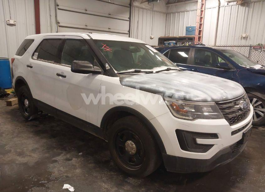 2018 Ford Police INTERCEPTOR UTILITY (VIN 1FM5K8ARXJGB34689) main photo
