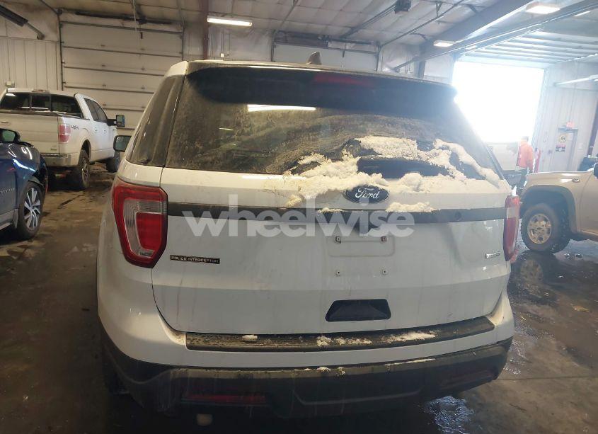 Photo 16 of 2018 Ford Police INTERCEPTOR UTILITY (VIN 1FM5K8ARXJGB34689)