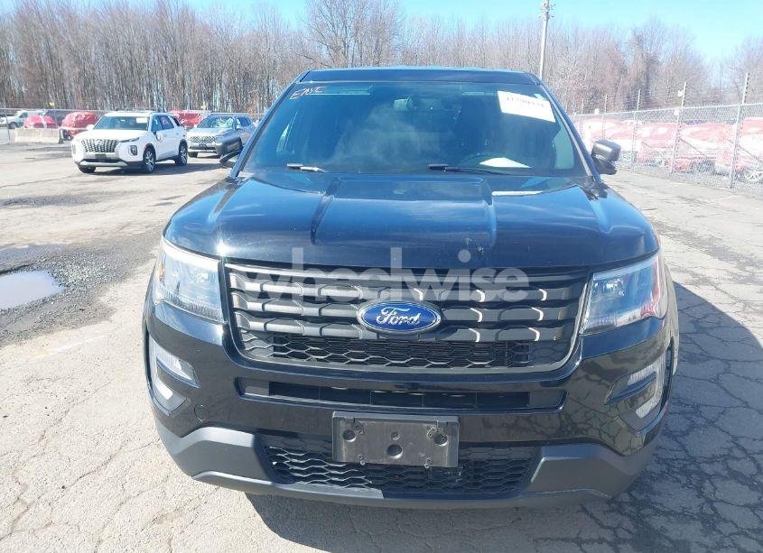 Photo 12 of 2018 Ford Police INTERCEPTOR (VIN 1FM5K8ARXJGC95317)