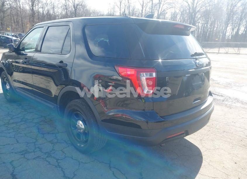 Photo 3 of 2018 Ford Police INTERCEPTOR (VIN 1FM5K8ARXJGC95317)