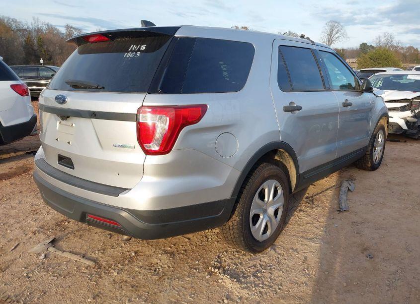 Photo 4 of 2018 Ford Police INTERCEPTOR (VIN 1FM5K8AT0JGA26626)