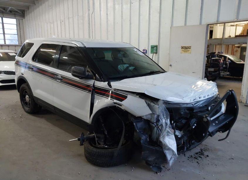 2017 Ford Police INTERCEPTOR (VIN 1FM5K8AT1HGA77014) main photo