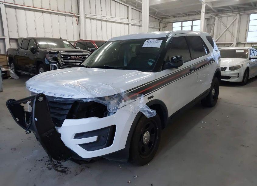 Photo 2 of 2017 Ford Police INTERCEPTOR (VIN 1FM5K8AT1HGA77014)