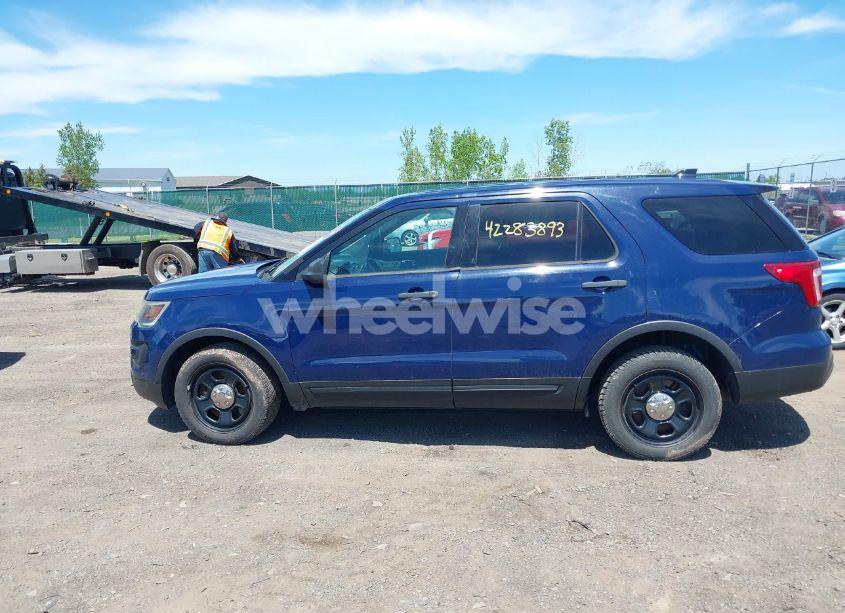 Photo 14 of 2017 Ford Police INTERCEPTOR (VIN 1FM5K8AT1HGC07504)