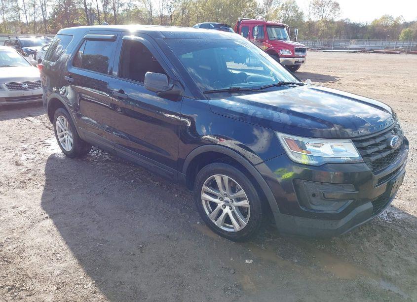 2016 Ford Utility POLICE INTERCEPTOR (VIN 1FM5K8AT2GGD32137) main photo