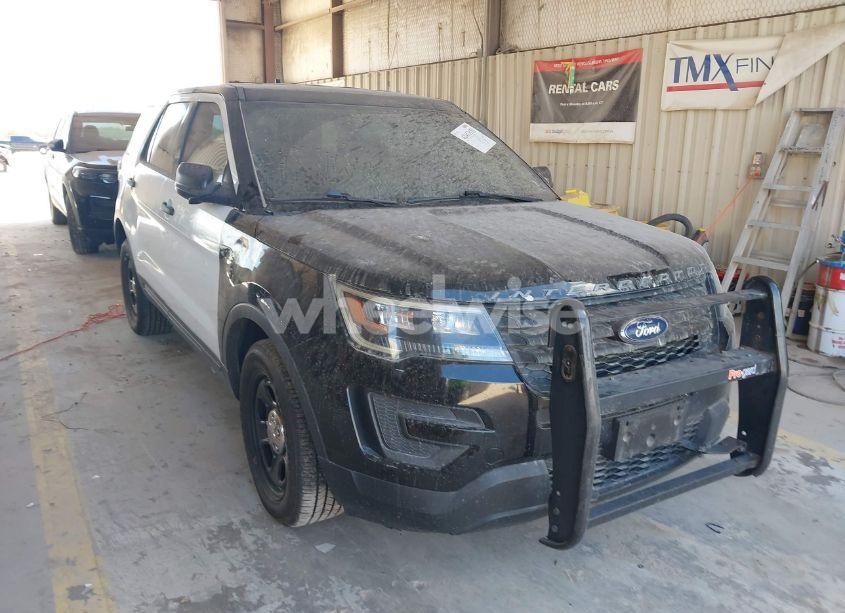 2018 Ford Police INTERCEPTOR (VIN 1FM5K8AT5JGB19089) main photo