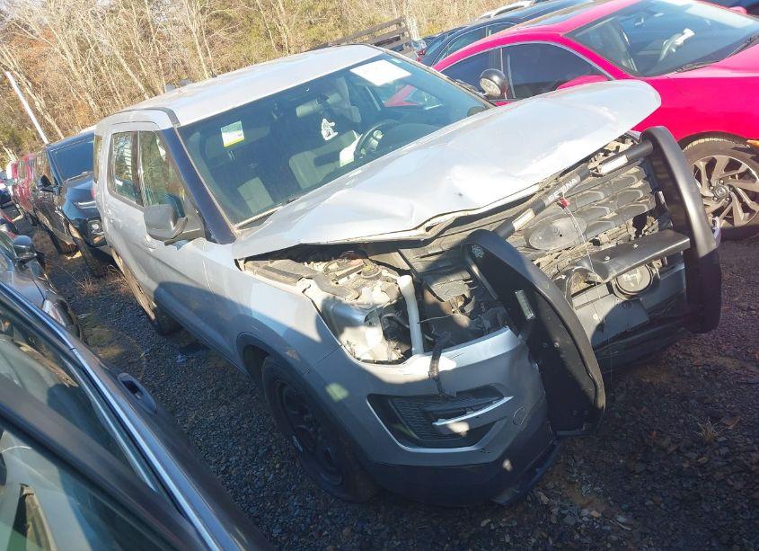 2018 Ford Police INTERCEPTOR UTILITY (VIN 1FM5K8AT5JGC57263) main photo