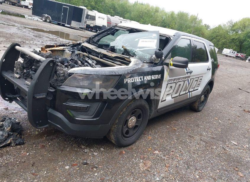 Photo 2 of 2017 Ford Explorer POLICE INTERCEPTOR (VIN 1FM5K8AT6HGC78889)