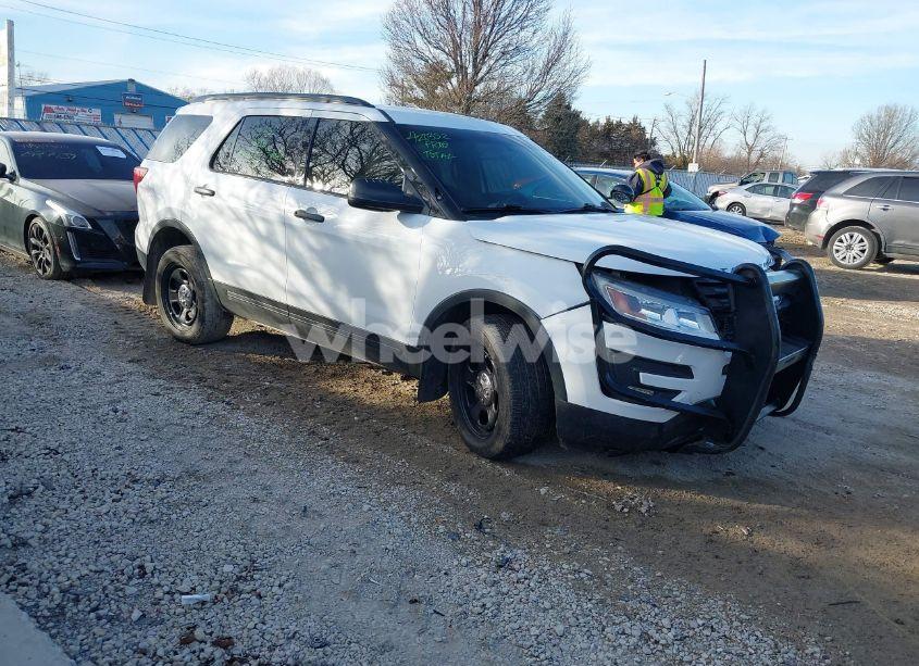 2016 Ford Police INTERCEPTOR (VIN 1FM5K8AT7GGA78375) main photo