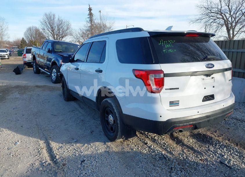 Photo 3 of 2016 Ford Police INTERCEPTOR (VIN 1FM5K8AT7GGA78375)