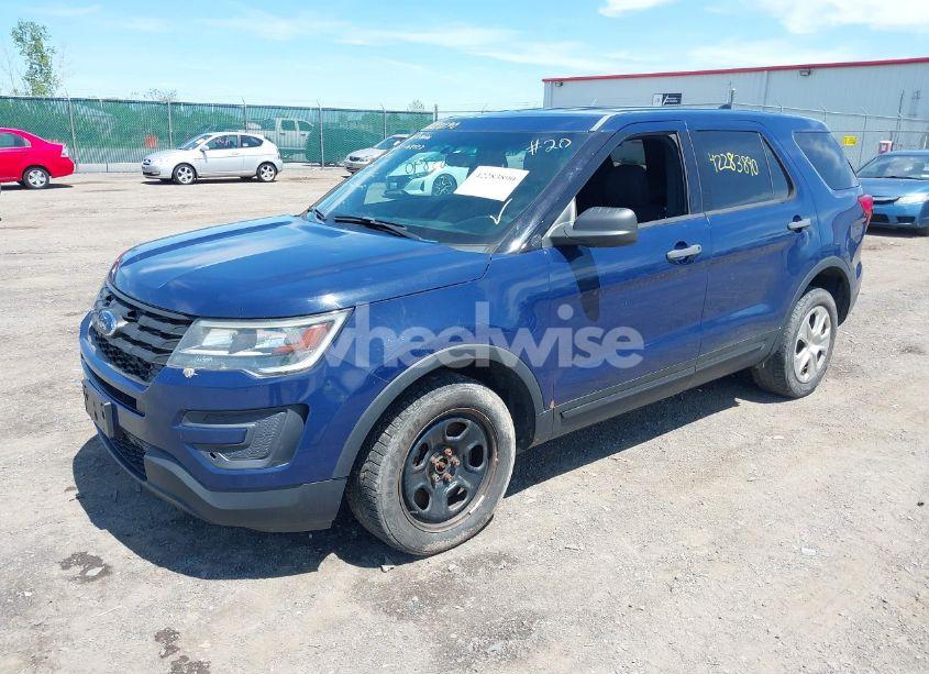 Photo 2 of 2017 Ford Police INTERCEPTOR (VIN 1FM5K8AT7HGC25649)