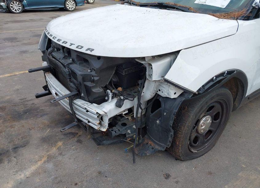 Photo 18 of 2017 Ford Utility POLICE INTERCEPTOR (VIN 1FM5K8AT7HGD14041)