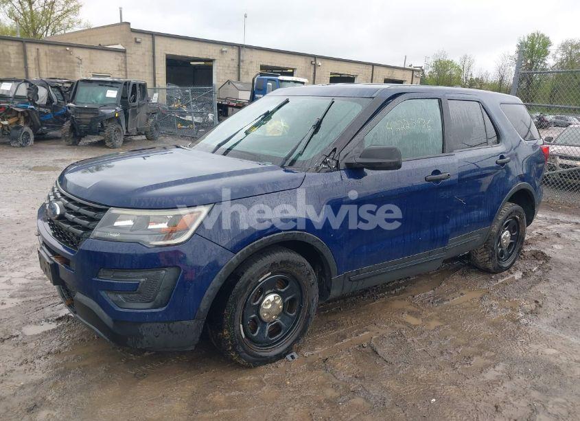Photo 2 of 2017 Ford Explorer POLICE INTERCEPTOR (VIN 1FM5K8AT8HGC25644)