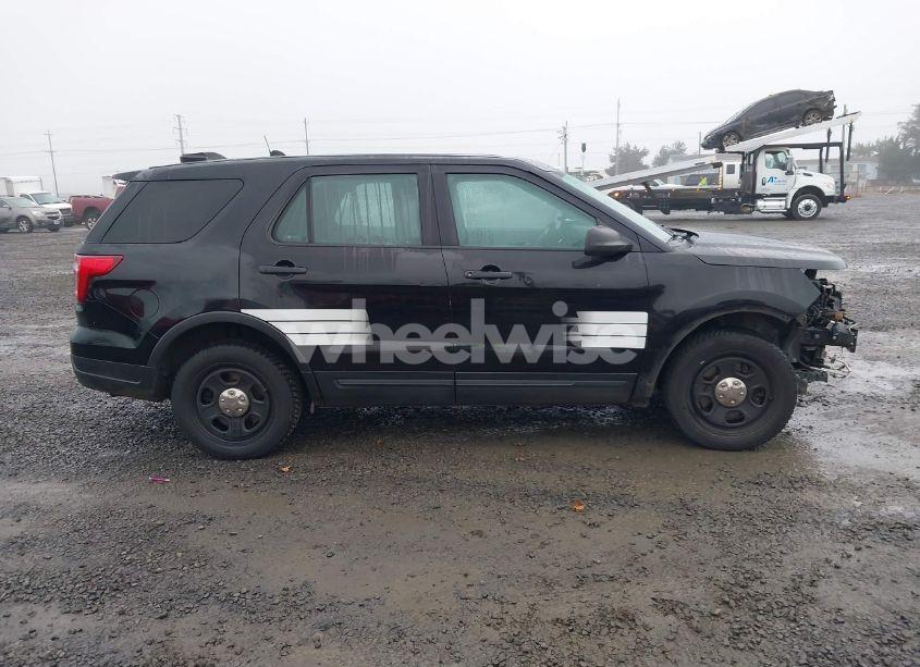 Photo 14 of 2019 Ford Police INTERCEPTOR (VIN 1FM5K8AT8KGB55053)