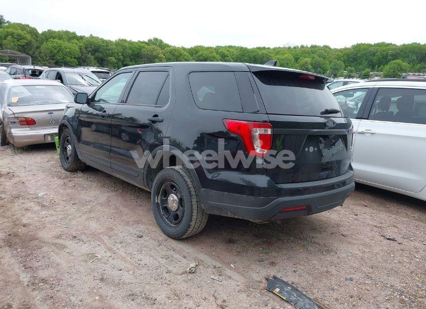 Photo 3 of 2018 Ford Police INTERCEPTOR (VIN 1FM5K8AT9JGB34047)