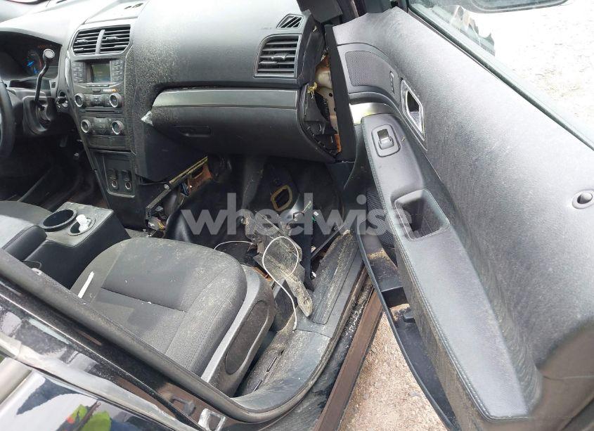 Photo 5 of 2018 Ford Police INTERCEPTOR (VIN 1FM5K8AT9JGB34047)