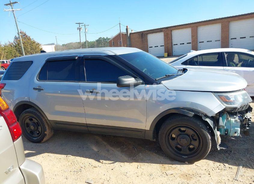 Photo 13 of 2016 Ford Police INTERCEPTOR (VIN 1FM5K8ATXGGD05865)