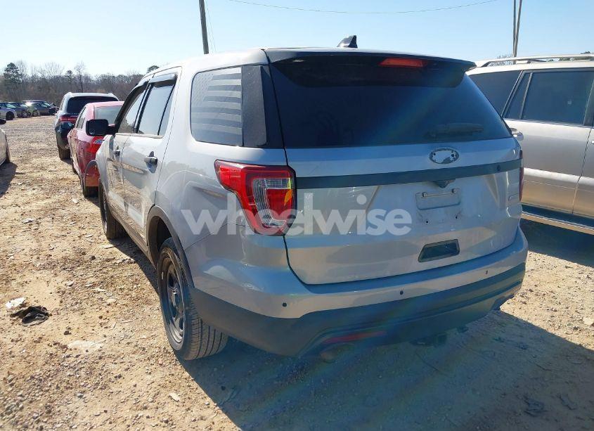 Photo 3 of 2016 Ford Police INTERCEPTOR (VIN 1FM5K8ATXGGD05865)