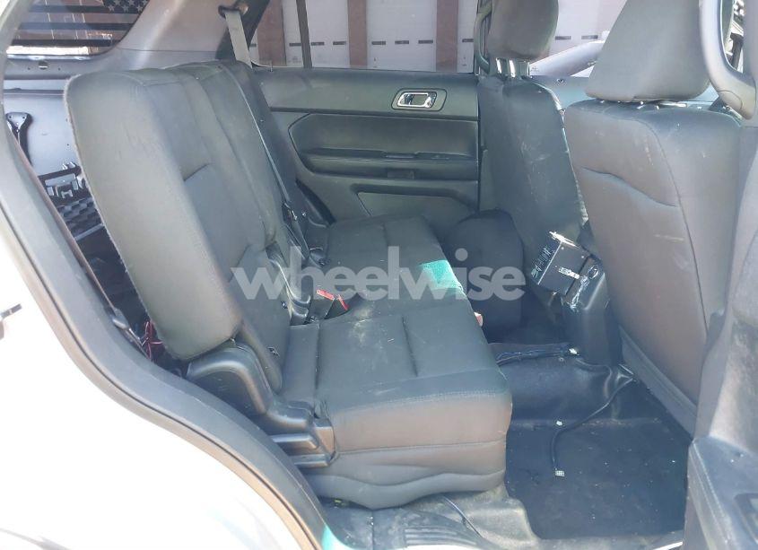 Photo 8 of 2016 Ford Police INTERCEPTOR (VIN 1FM5K8ATXGGD05865)