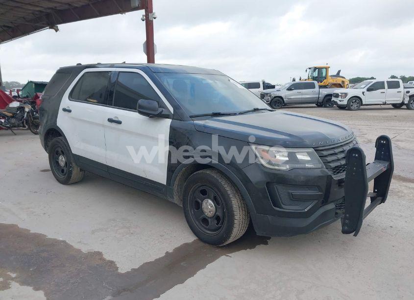 2019 Ford Police INTERCEPTOR (VIN 1FM5K8ATXKGB54891) main photo
