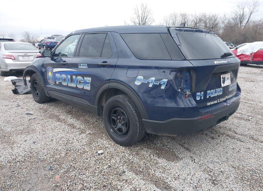 Photo 3 of 2022 Ford Police INTERCEPTOR UTILITY (VIN 1FM5K8AW0NNA06677)