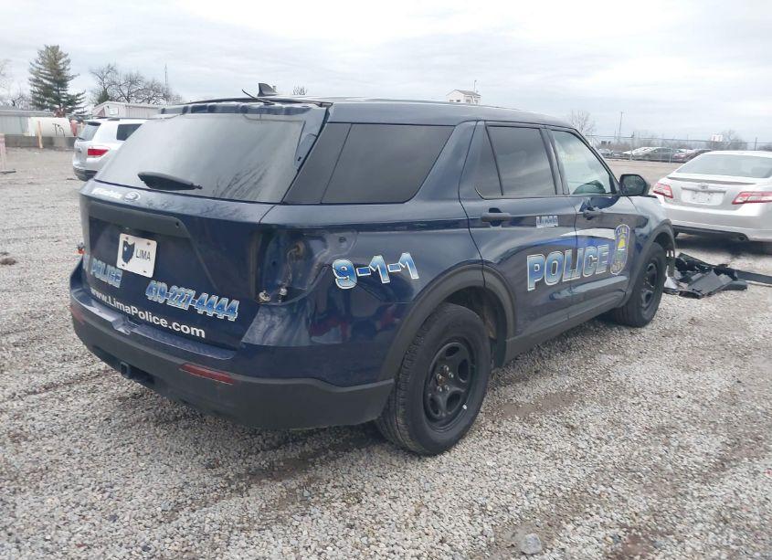 Photo 4 of 2022 Ford Police INTERCEPTOR UTILITY (VIN 1FM5K8AW0NNA06677)