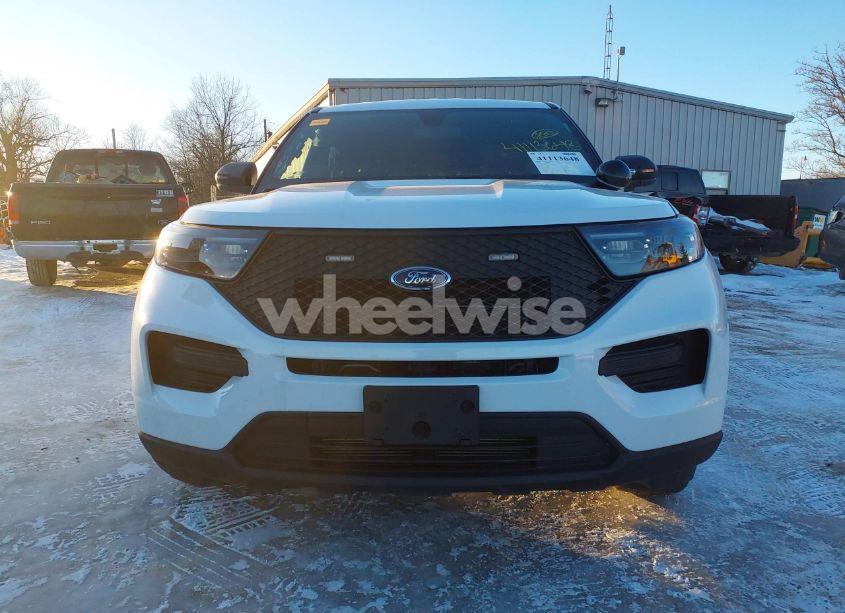 Photo 13 of 2021 Ford Police INTERCEPTOR UTILITY (VIN 1FM5K8AW3MNA20037)
