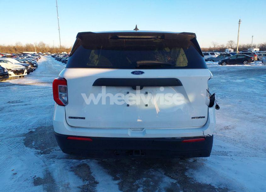 Photo 17 of 2021 Ford Police INTERCEPTOR UTILITY (VIN 1FM5K8AW3MNA20037)