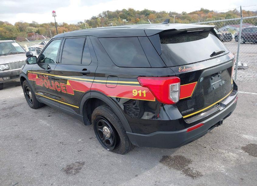 Photo 3 of 2020 Ford Police INTERCEPTOR UTILITY (VIN 1FM5K8AW4LGA95574)