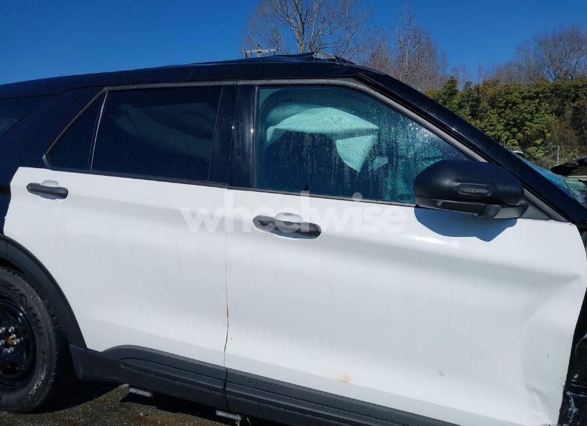 Photo 13 of 2023 Ford Police INTERCEPTOR (VIN 1FM5K8AW8PNA01410)