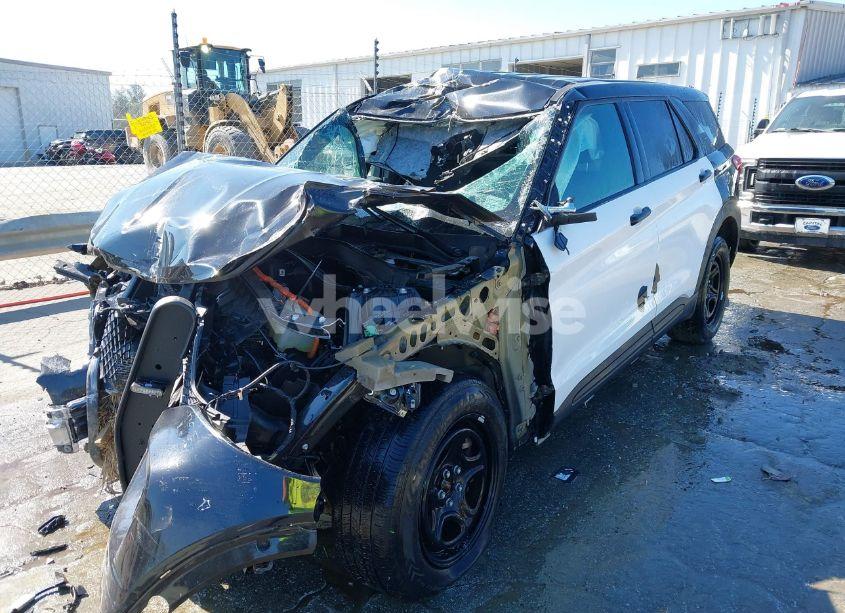 Photo 2 of 2023 Ford Police INTERCEPTOR (VIN 1FM5K8AW8PNA01410)