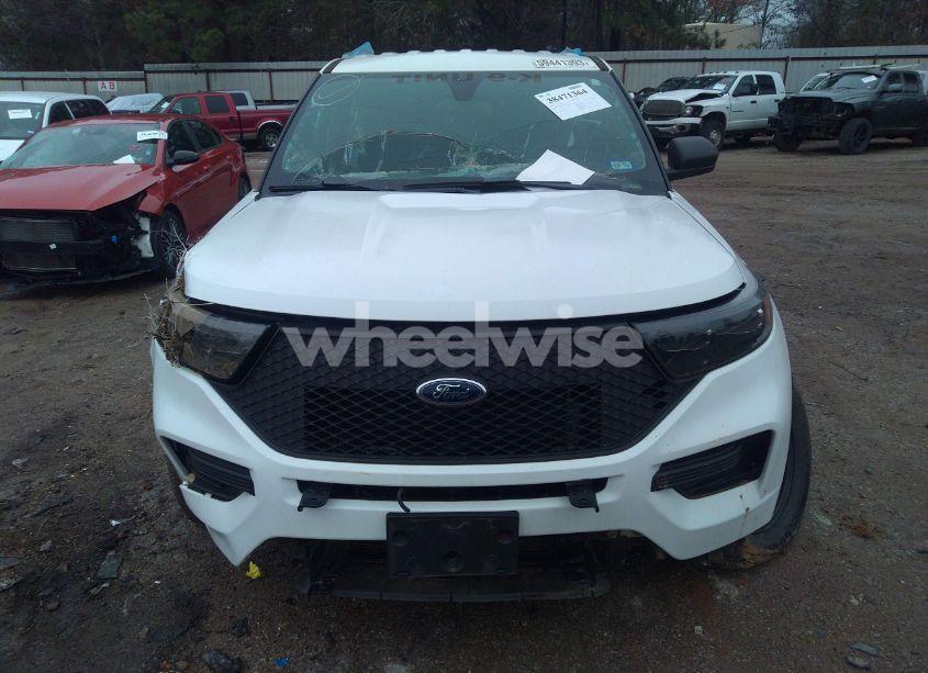 Photo 12 of 2020 Ford Police INTERCEPTOR UTILITY (VIN 1FM5K8AW9LGC12744)