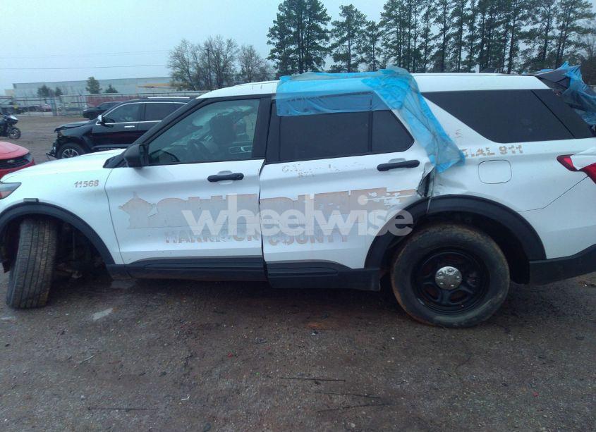 Photo 14 of 2020 Ford Police INTERCEPTOR UTILITY (VIN 1FM5K8AW9LGC12744)