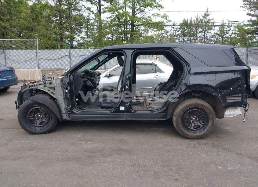 Photo 13 of 2021 Ford Police INTERCEPTOR (VIN 1FM5K8AW9MNA01153)