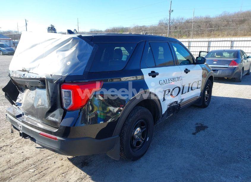 Photo 4 of 2020 Ford Police INTERCEPTOR UTILITY (VIN 1FM5K8AWXLGC99666)
