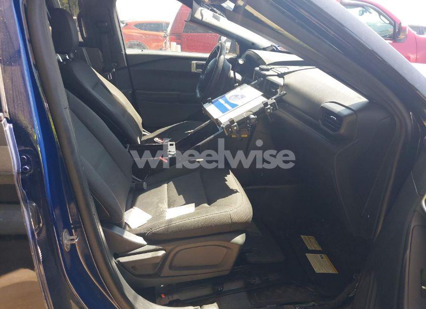 Photo 5 of 2020 Ford Police INTERCEPTOR (VIN 1FM5K8AWXLGD01979)