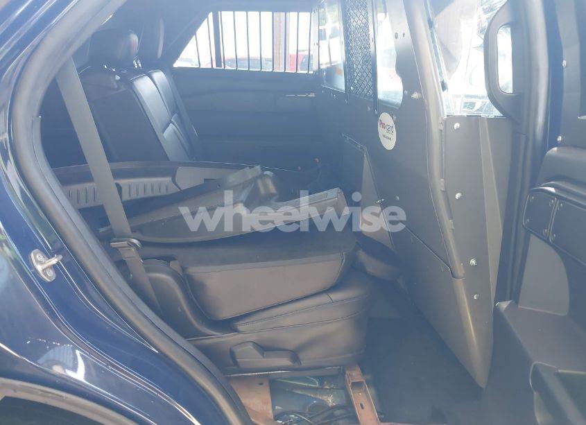 Photo 8 of 2020 Ford Police INTERCEPTOR (VIN 1FM5K8AWXLGD01979)