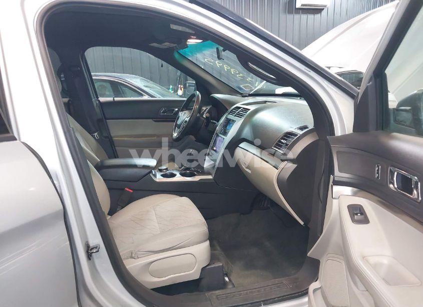 Photo 5 of 2014 Ford Explorer (VIN 1FM5K8B80EGB25611)